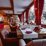 Mountain Diamond Hotel
