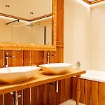 Hotel Mountain Diamond 4*