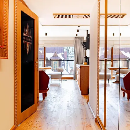 Hotel apartamentowy Mountain Diamond 4*