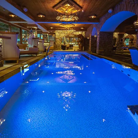 Mountain Diamond 4* 扎科帕内