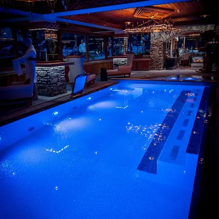 公寓式酒店 Mountain Diamond