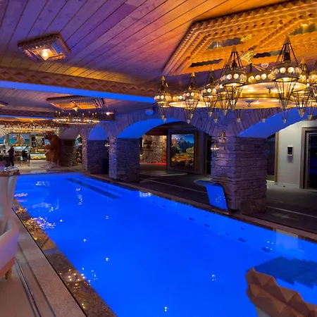 Mountain Diamond 4* 扎科帕内