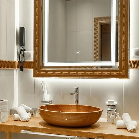 Mountain Diamond 4* 扎科帕内