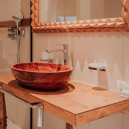 Mountain Diamond アパートホテル